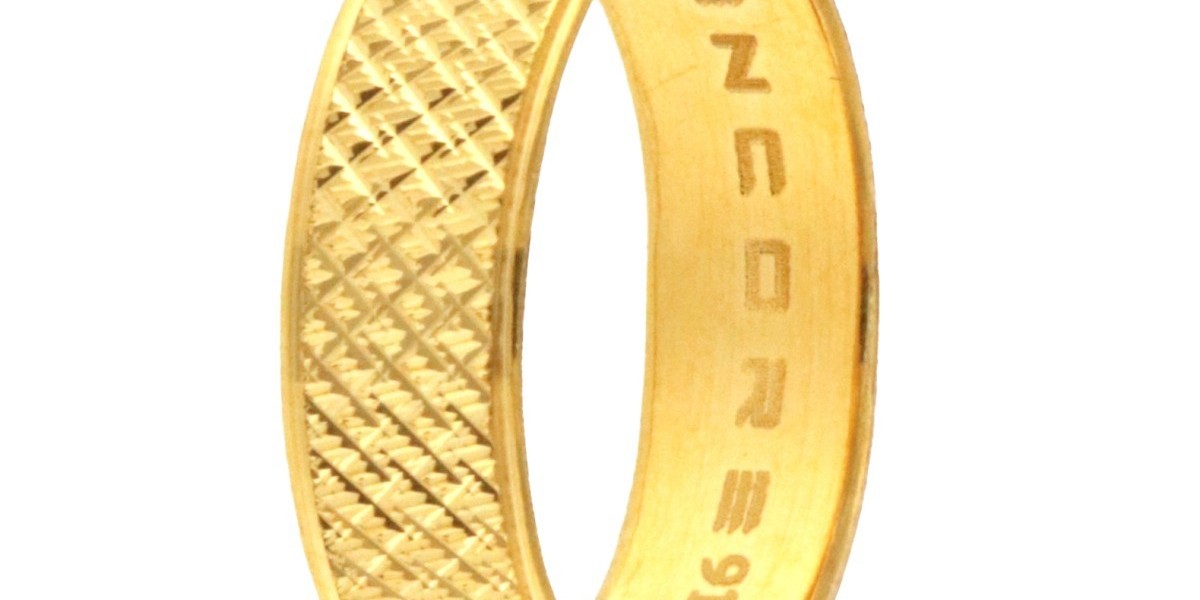 Gold Heart Wedding Band: A Timeless Symbol of Love and Commitment