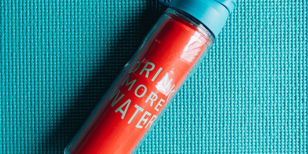 The Rise of Custom Water Bottles: A Blend of Functionality and Personal Expression