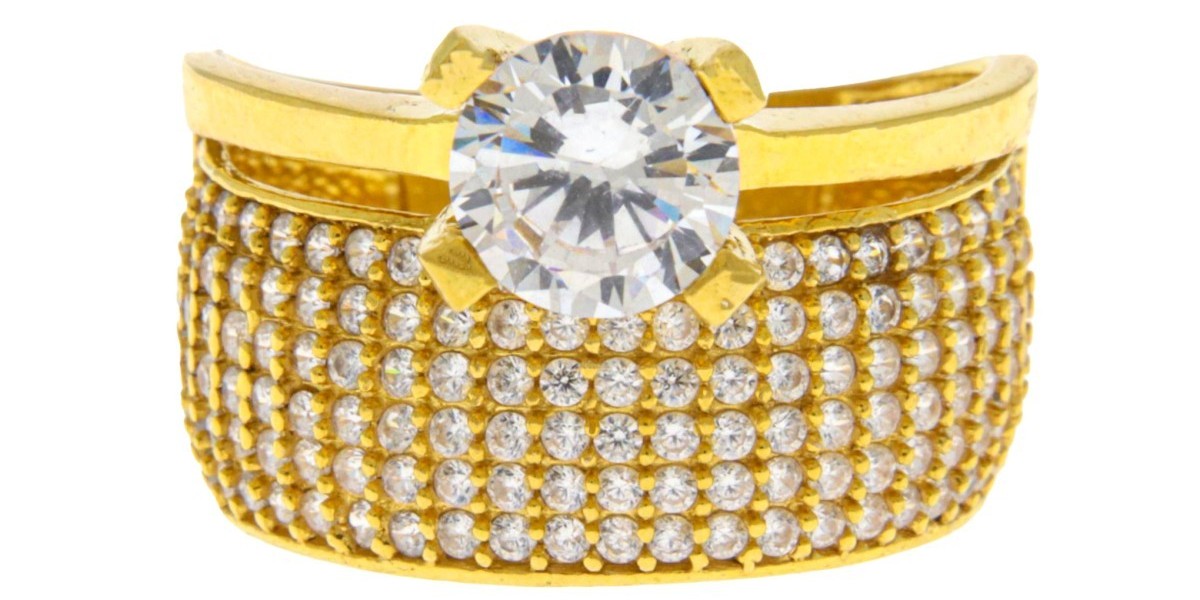 The Timeless Elegance of a 22ct Solid Gold Ring