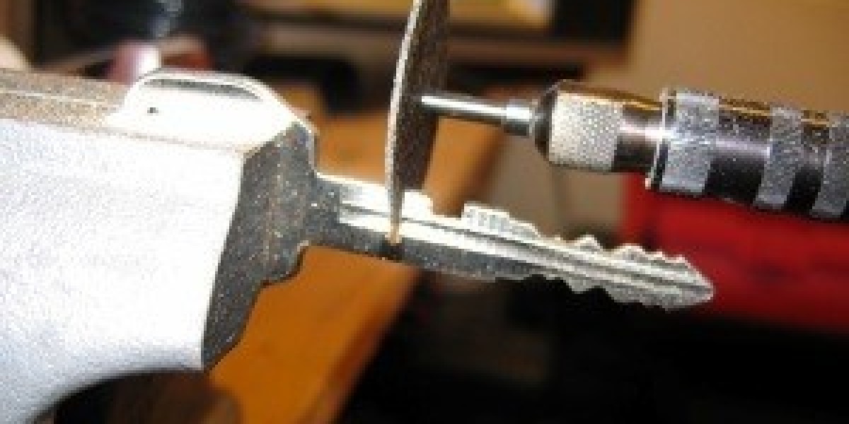 Five Essential Tools Everyone Involved In Window Crack Repair Industry Should Be Using