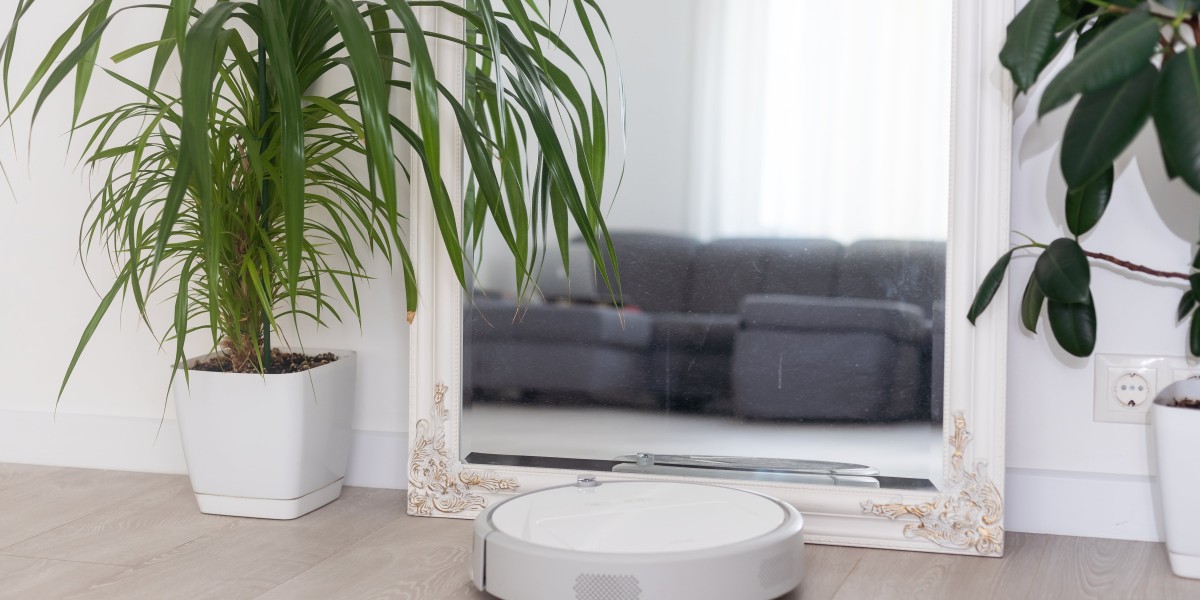 Guide To Automatic Hoovers: The Intermediate Guide In Automatic Hoovers