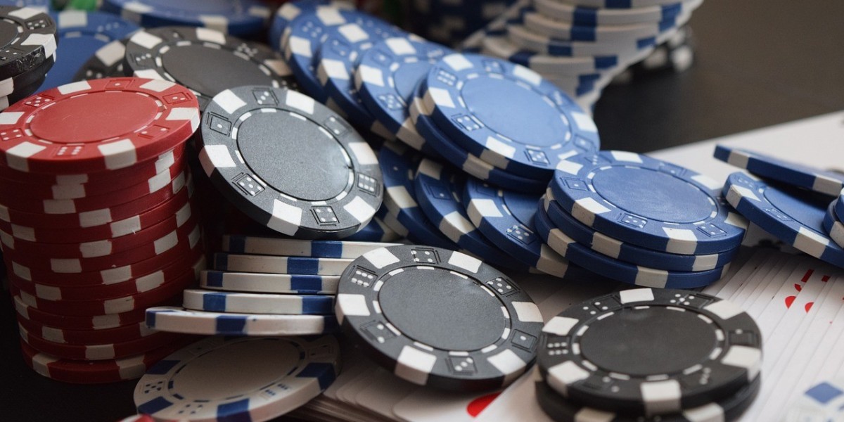 Sådan vælger du det bedste online casino: En omfattende guide til spillere i 2025