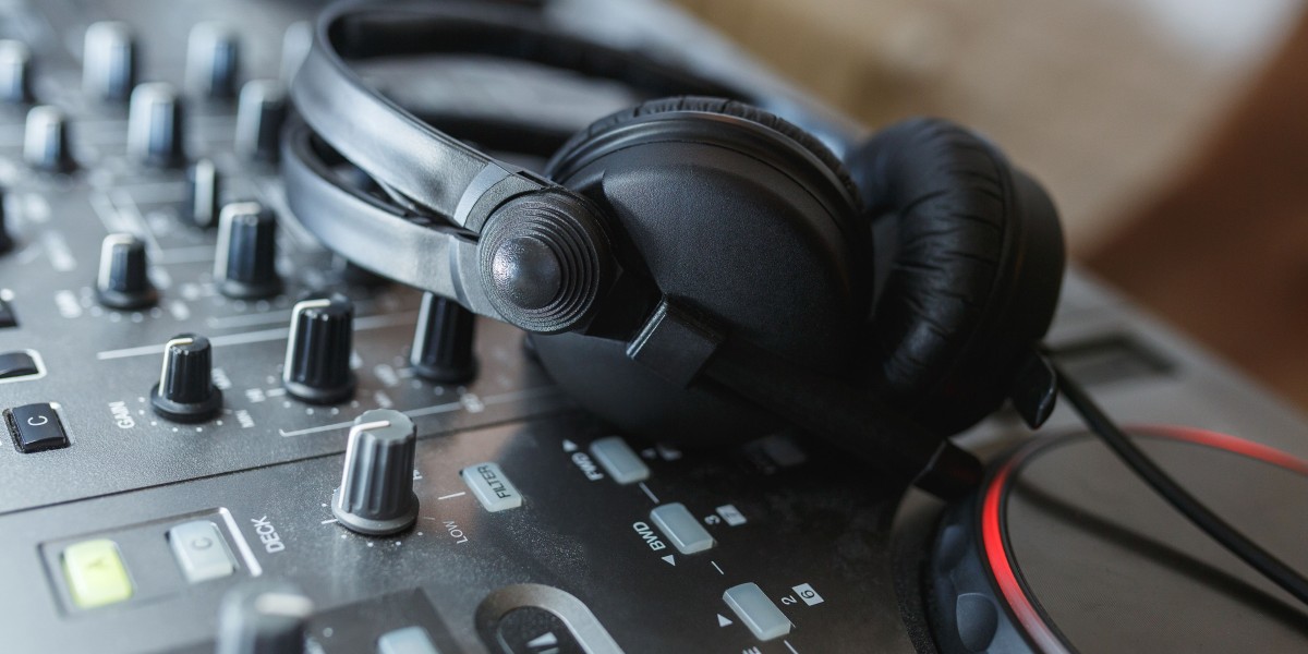 3 Ways The Headphone Online Shop Influences Your Life