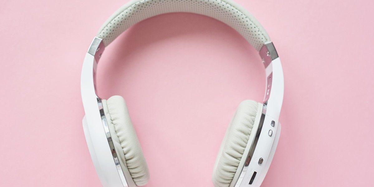 A Guide To Headphones To Buy In 2024